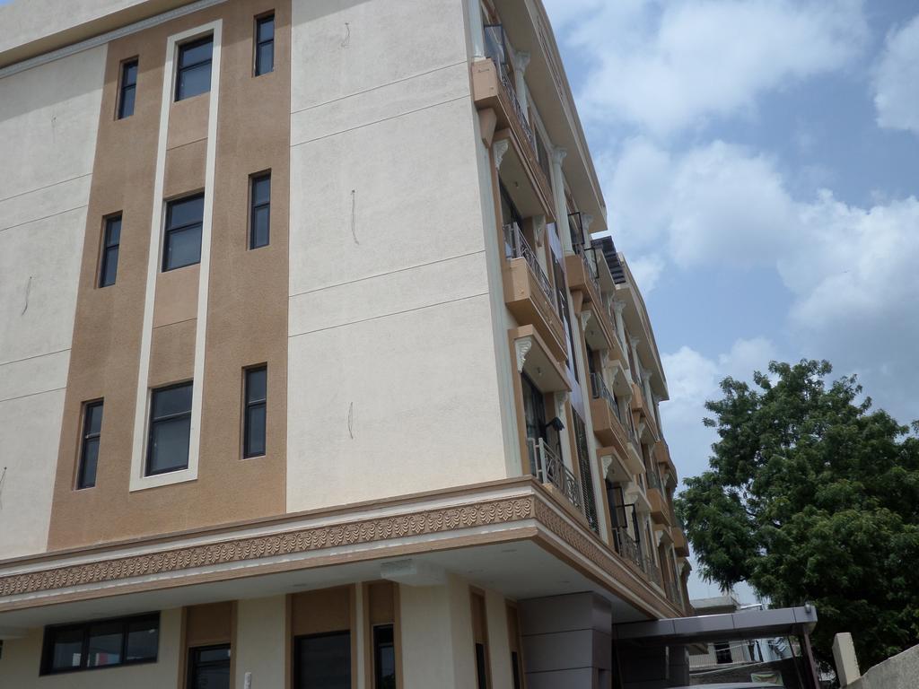 Sai Heera Residency Hotel Shirdi Exterior foto